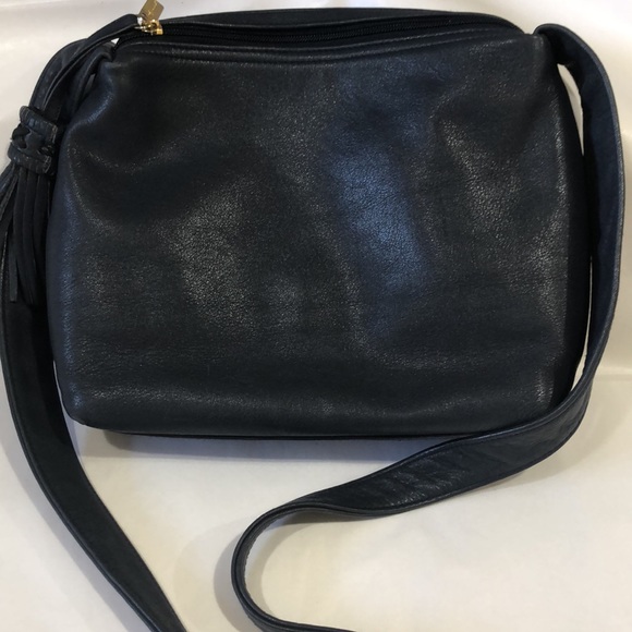 Tignanello navy shoulder bag - Picture 5 of 9